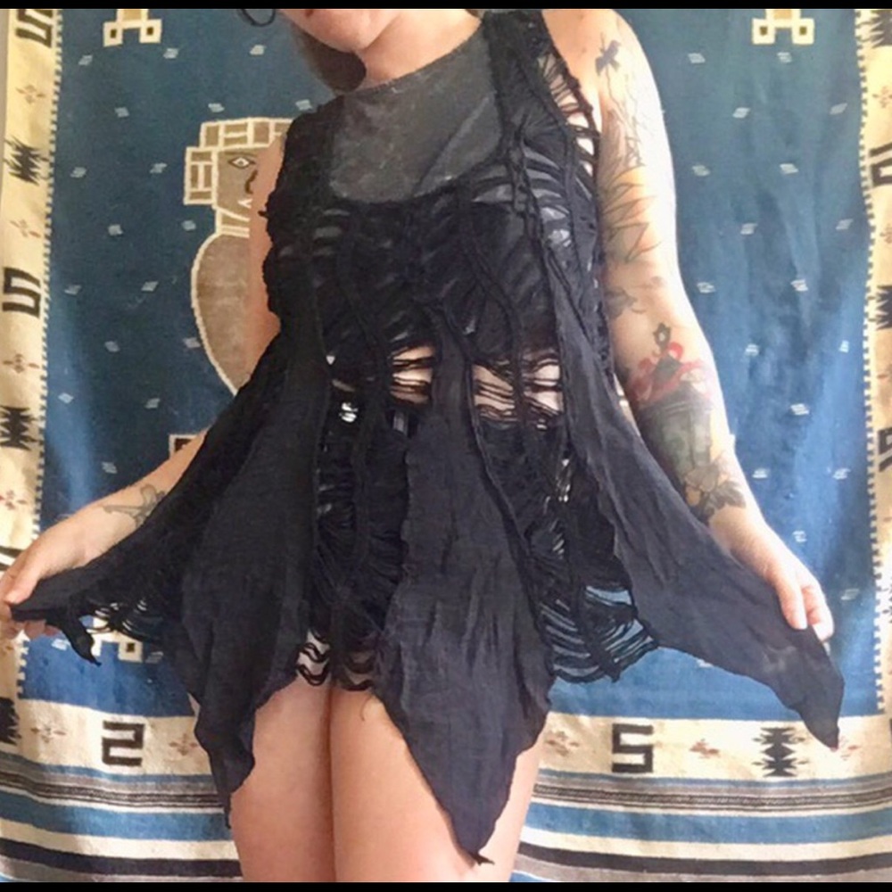 Witchy shirt black